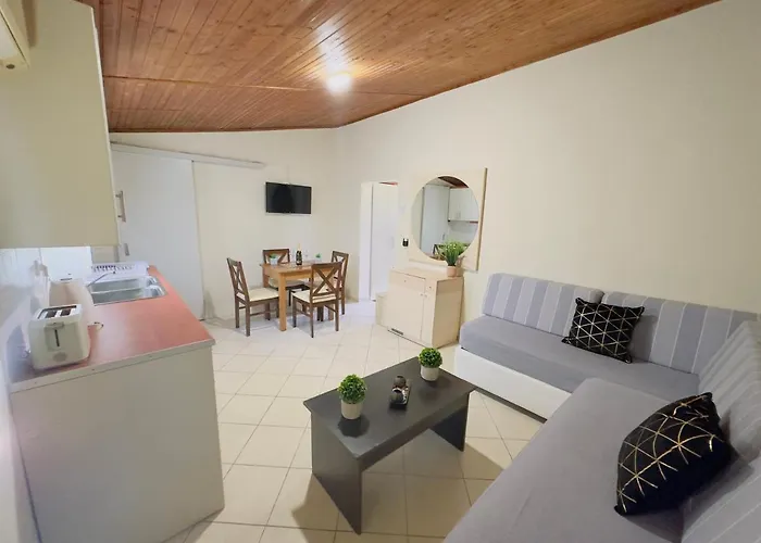 Vibes On The Διαμέρισμα *